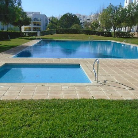 Apartamento Urb. Vila Nova, Lote 5 Armação de Pêra Екстериор снимка