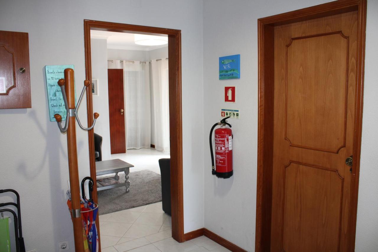 Apartamento Urb. Vila Nova, Lote 5 Armação de Pêra Екстериор снимка