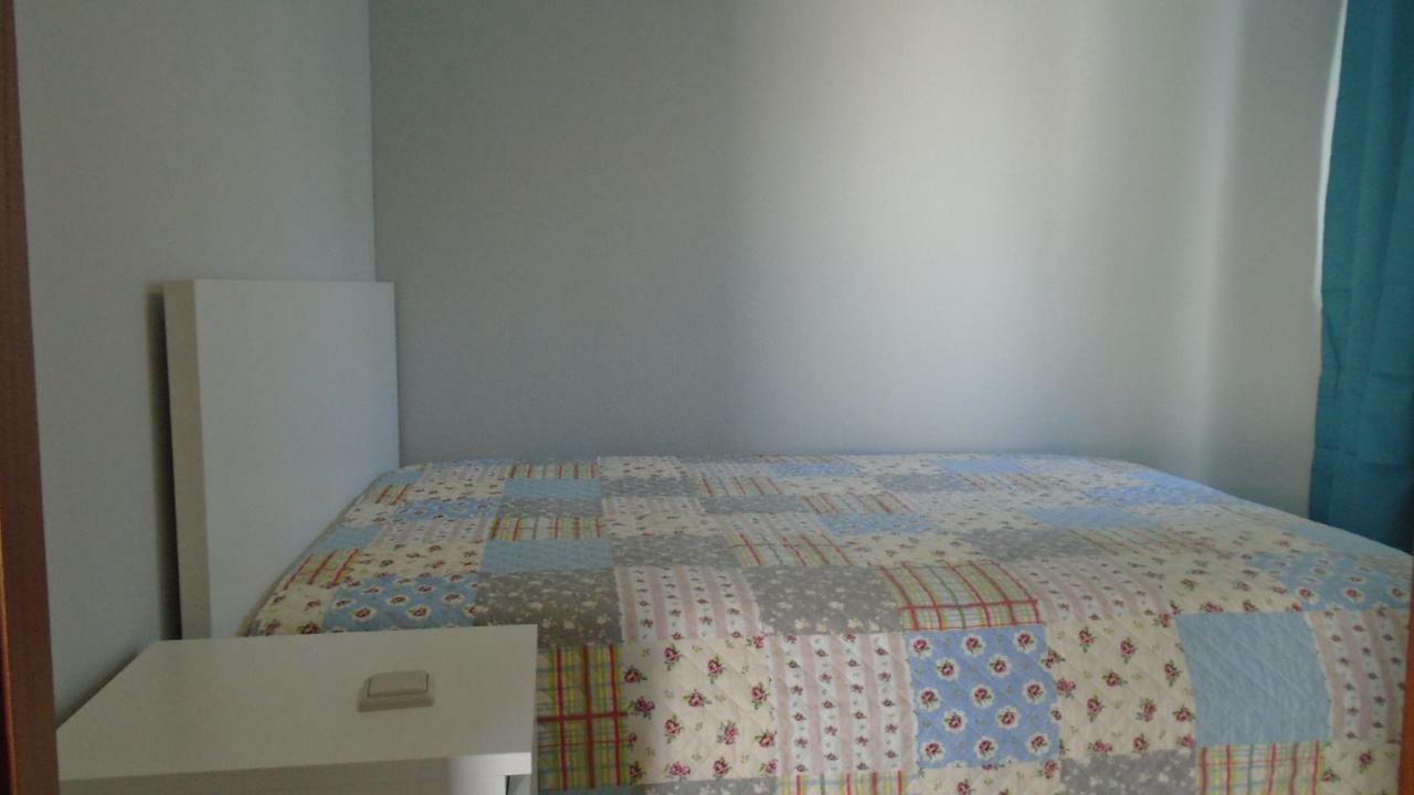 Apartamento Urb. Vila Nova, Lote 5 Armação de Pêra Екстериор снимка