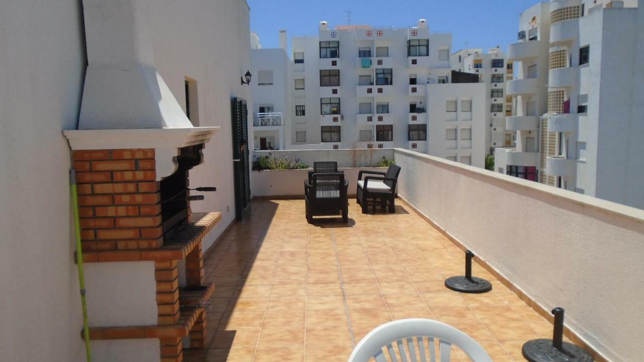 Apartamento Urb. Vila Nova, Lote 5 Armação de Pêra Екстериор снимка
