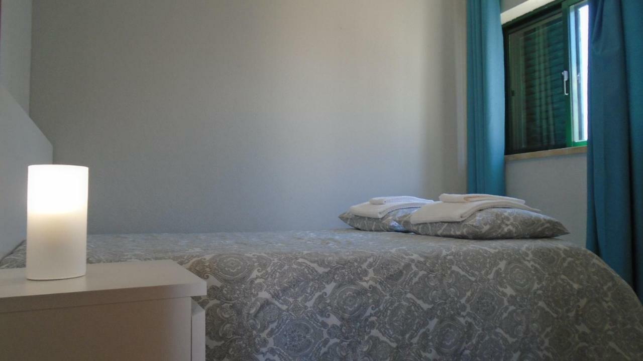 Apartamento Urb. Vila Nova, Lote 5 Armação de Pêra Екстериор снимка
